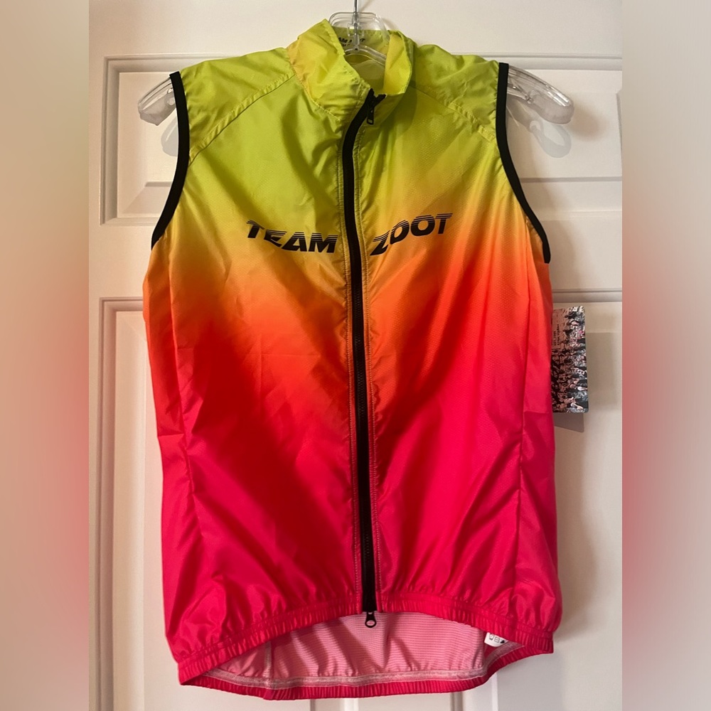 Womens Zoot Cycle Vest size M NWT